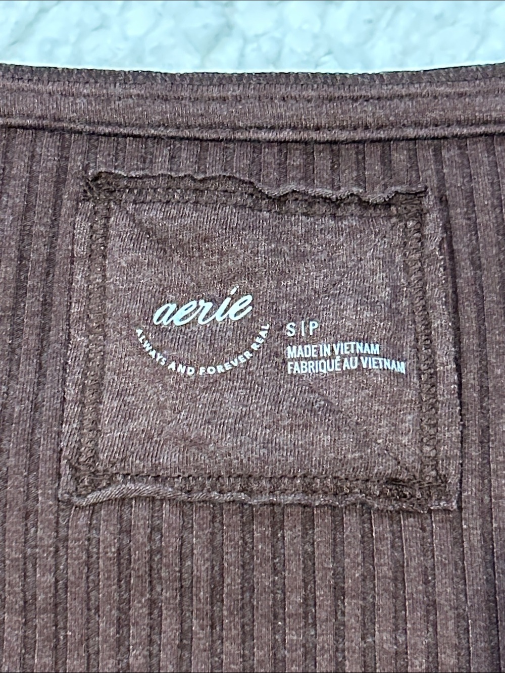 Aerie Brown Fitted Ribbed Scoop Neck Long Sleeve Henley Top size Small - Picture 6 of 16